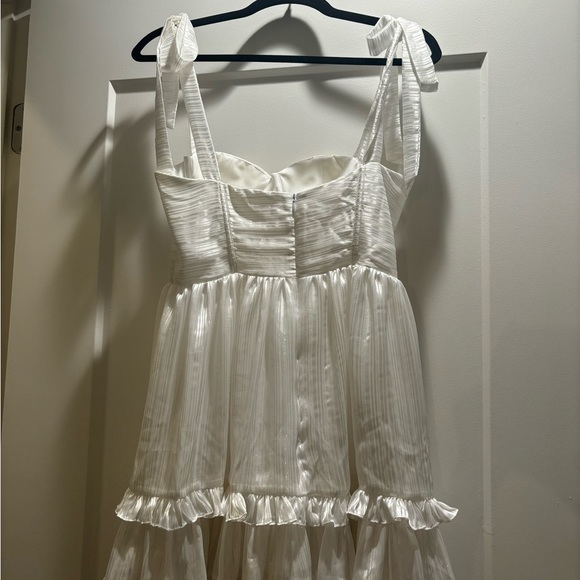 Adeirlina Fragrant Jasmine Mini Dress - Picture 4 of 6